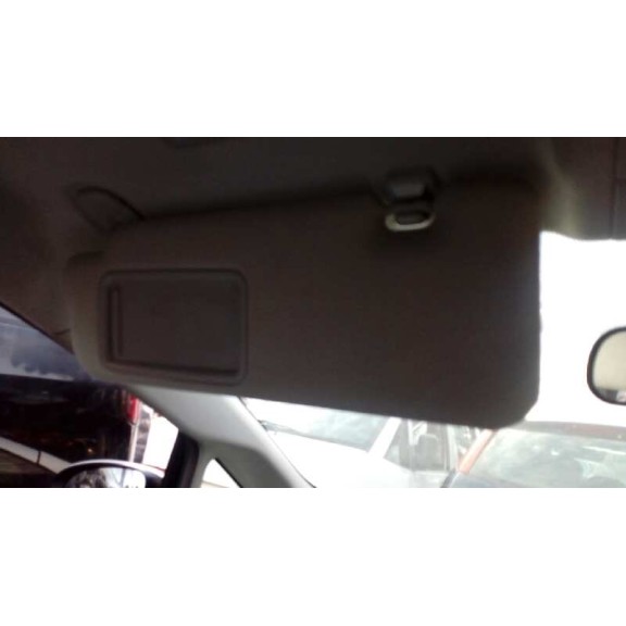 toyota prius (nhw30) del año 2012