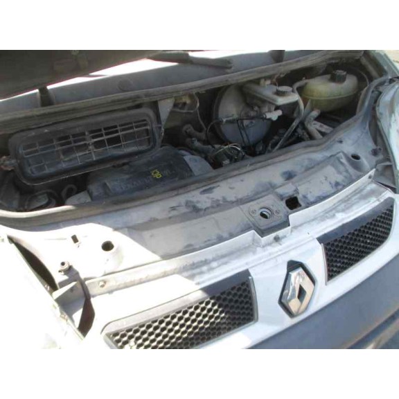 renault trafic combi (ab 4.01) del año 2004