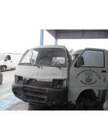 piaggio (vespa) porter caja cerrada del año 2002 2