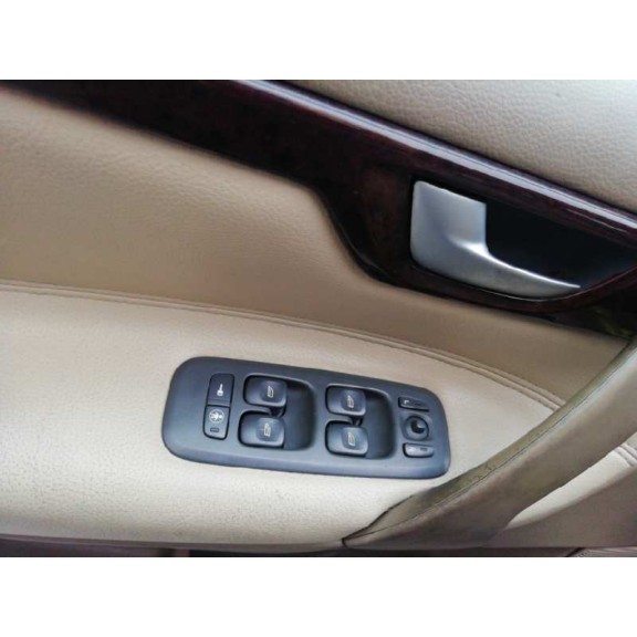 volvo v70 familiar del año 2001