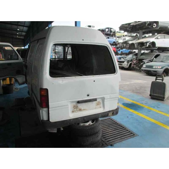 piaggio (vespa) porter caja cerrada del año 2002