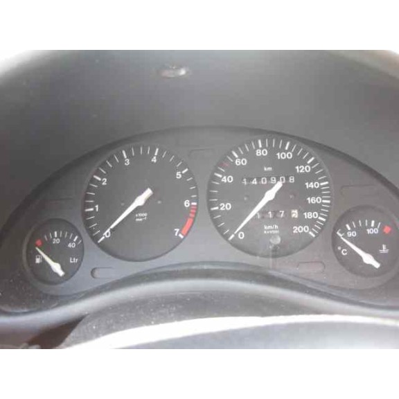 opel corsa b del año 1997