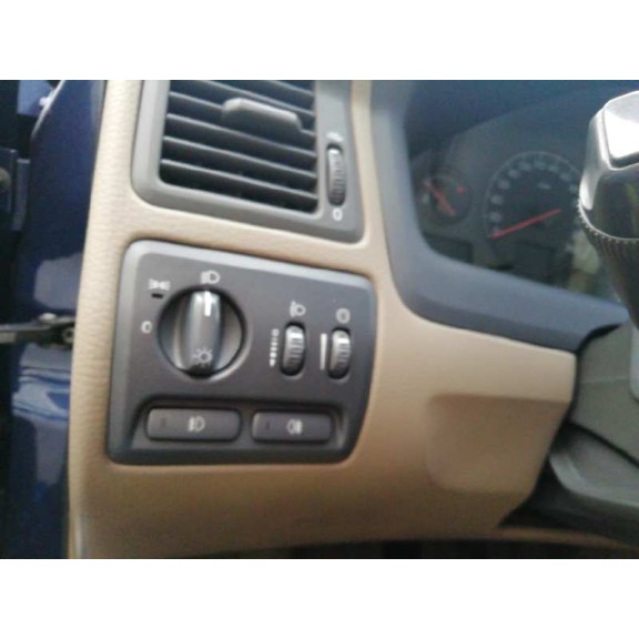 volvo v70 familiar del año 2001