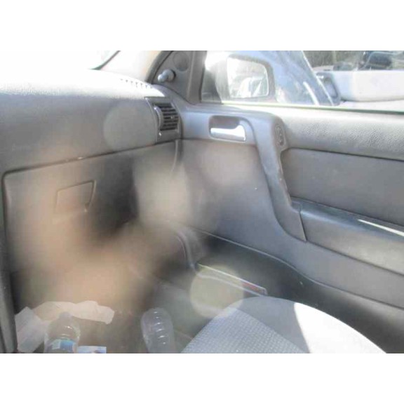 opel astra g berlina del año 2003