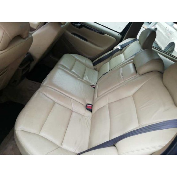 volvo v70 familiar del año 2001