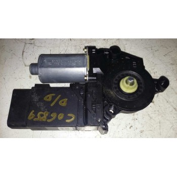 MOTOR ELEVALUNAS DELANTERO DERECHO 0130821764 3P 