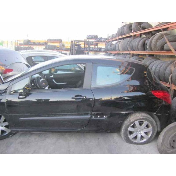 peugeot 308 del año 2008