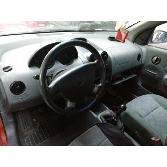 daewoo kalos del año 2004