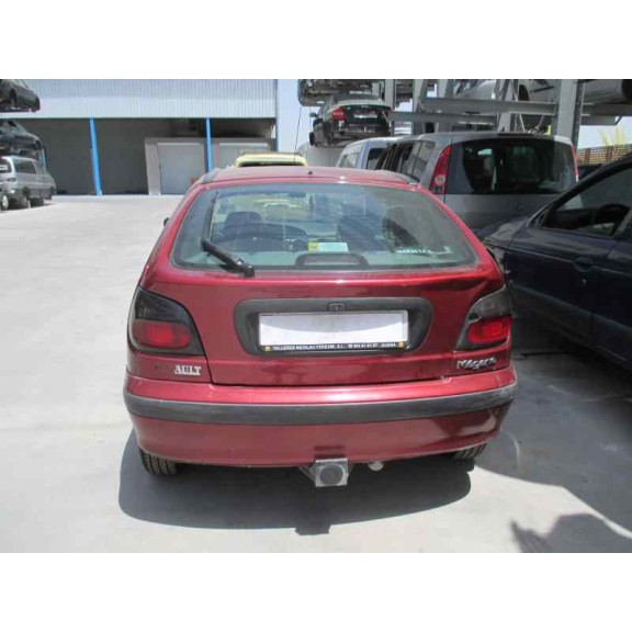 renault megane i berlina hatchback (ba0) del año 1998