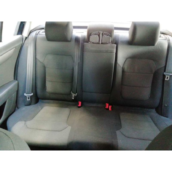 volkswagen passat lim. (362) del año 2014