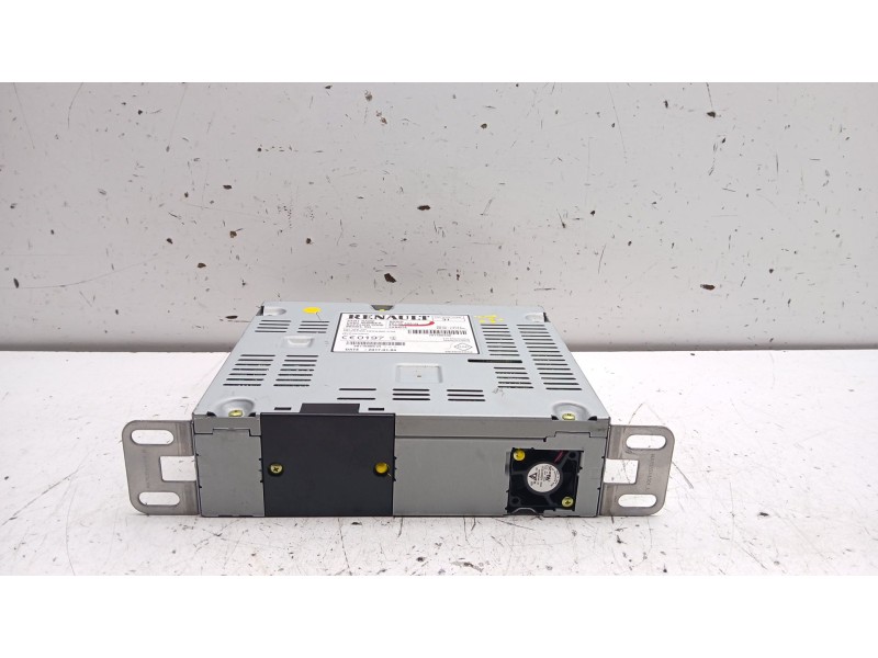 Recambio de sistema audio / radio cd para renault kadjar (ha_, hl_) 1.2 tce 130 referencia OEM IAM 281158851r  
