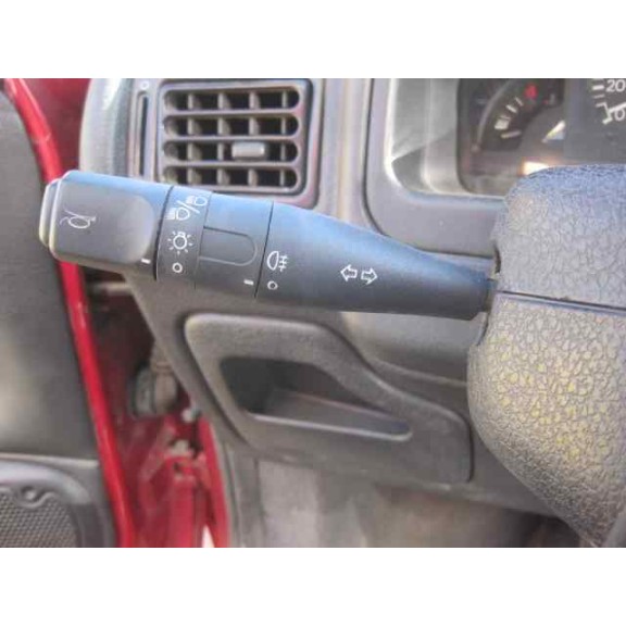 peugeot 106 (s2) del año 1998