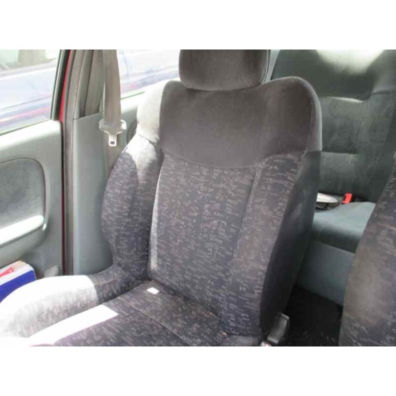 renault megane i berlina hatchback (ba0) del año 1998