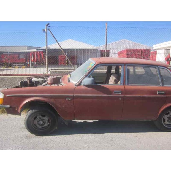 volvo serie 240 berlina del año 1993