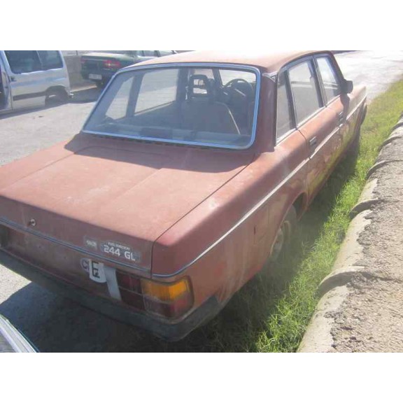 volvo serie 240 berlina del año 1993