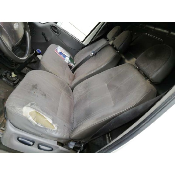 ford transit caja cerrada, corta (fy) (2000 =>) del año 2001