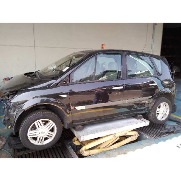 renault scenic ii del año 2004