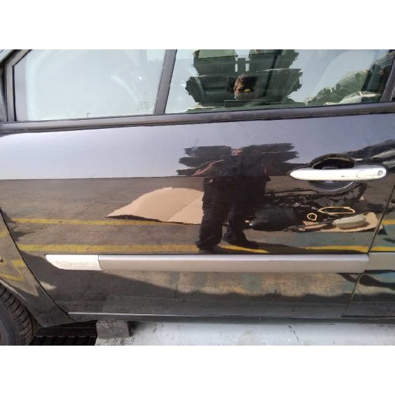 renault scenic ii del año 2004