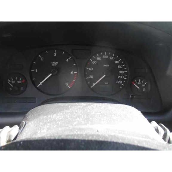 opel astra g berlina del año 1999