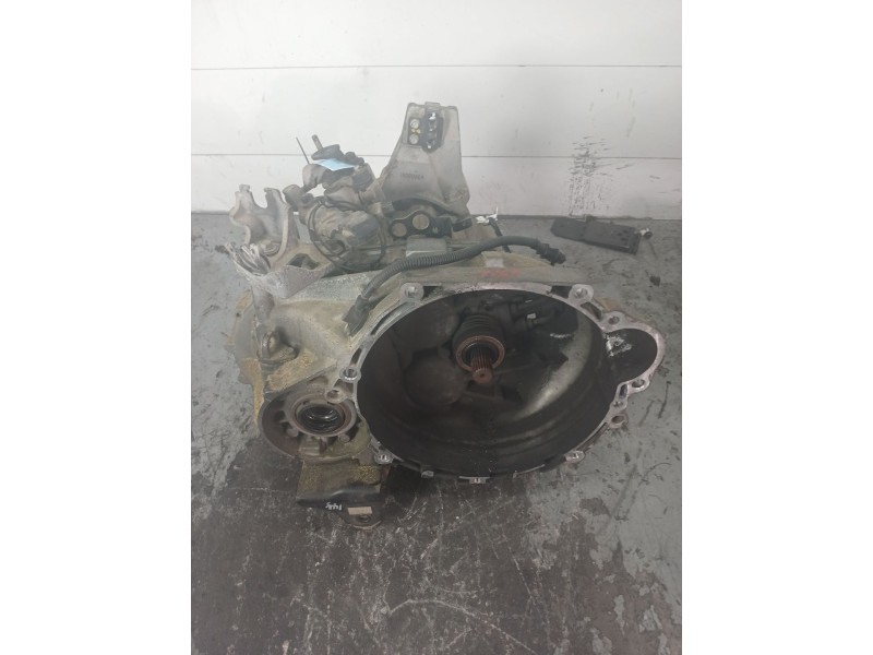 Recambio de despiece caja cambios para hyundai i40 i (vf) 1.7 crdi referencia OEM IAM SF81JF 185.428KM DAÑADA