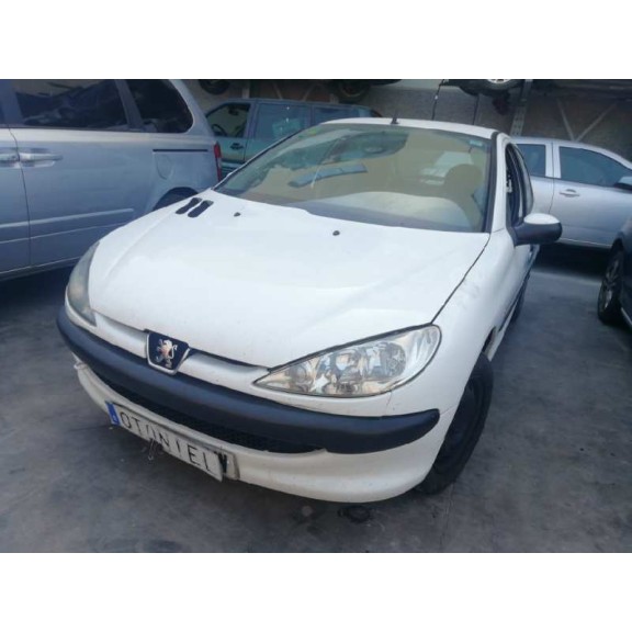 peugeot 206 berlina del año 2006