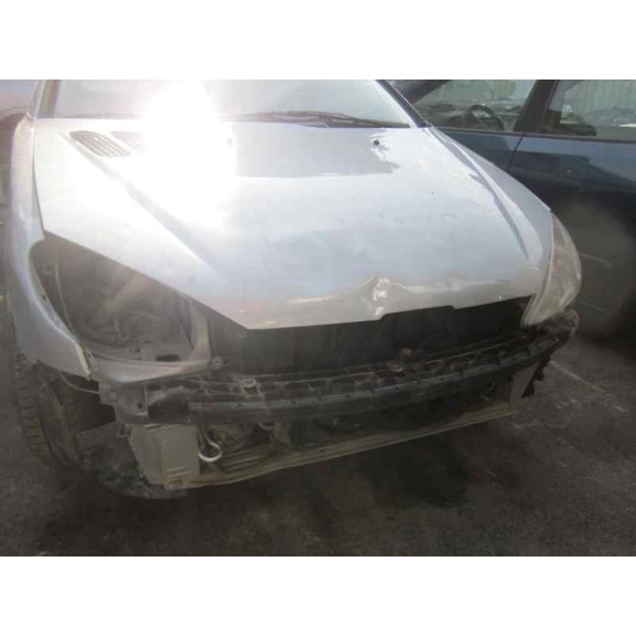 peugeot 206 berlina del año 2000