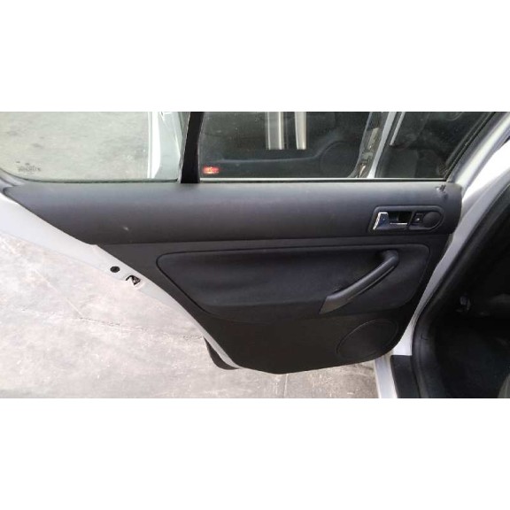 volkswagen golf iv berlina (1j1) del año 1999