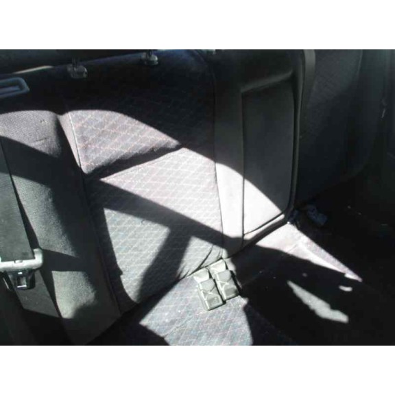 opel astra g berlina del año 1999