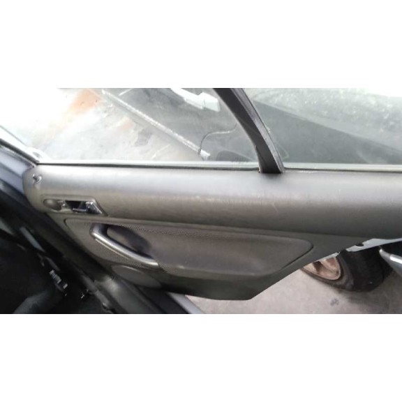 volkswagen golf iv berlina (1j1) del año 1999