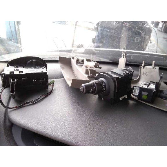 renault scenic ii del año 2004