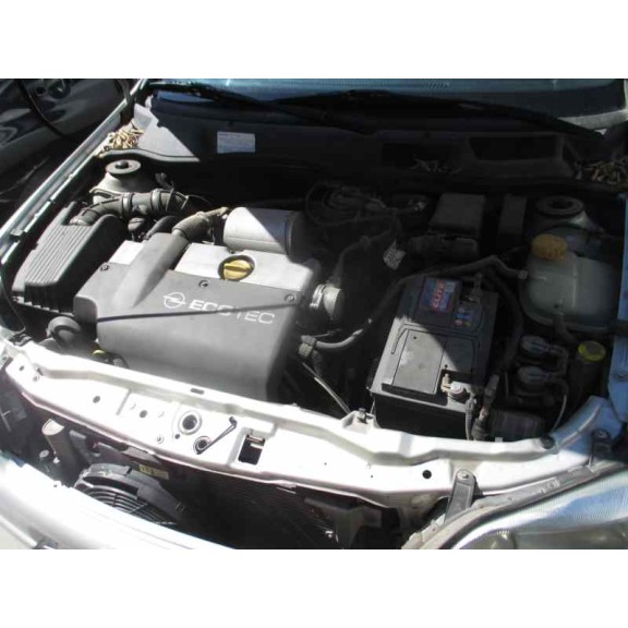 opel astra g berlina del año 1999