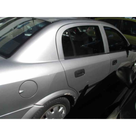 opel astra g berlina del año 1999