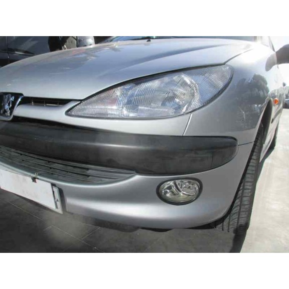 peugeot 206 berlina del año 1999