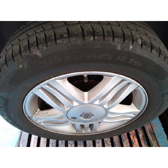 renault scenic ii del año 2004