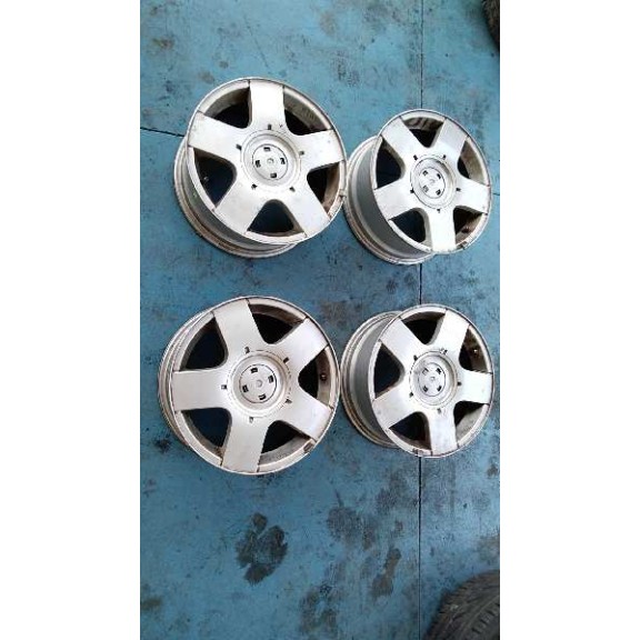 volkswagen golf iv berlina (1j1) del año 1999