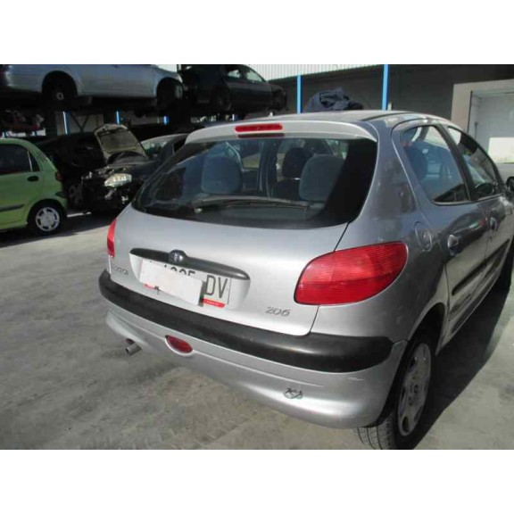 peugeot 206 berlina del año 1999