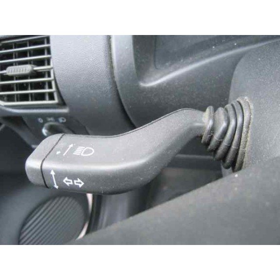 opel corsa c del año 2003