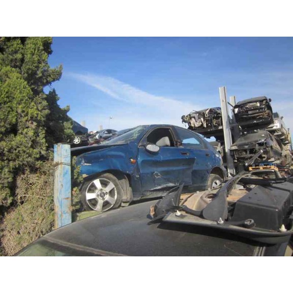 daewoo lanos del año 2000