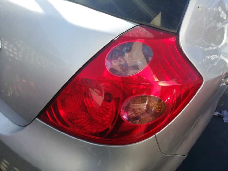 Recambio de piloto trasero derecho para kia cee´d emotion referencia OEM IAM 924021H000  5P