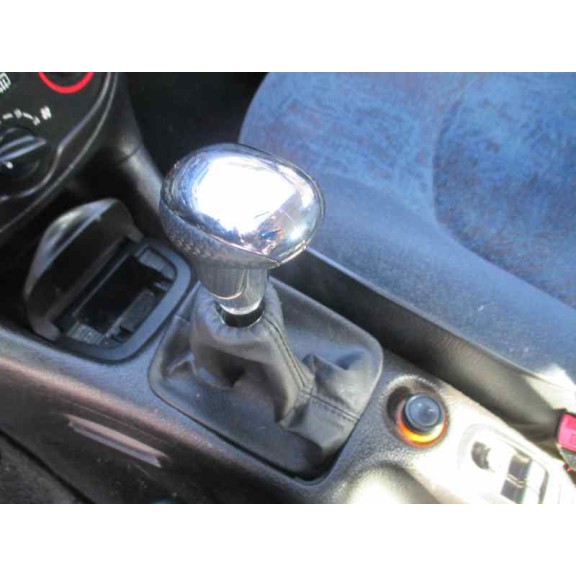 peugeot 206 berlina del año 1999