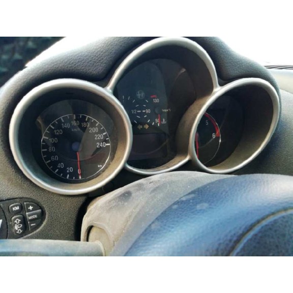 alfa romeo 147 (190) del año 2004