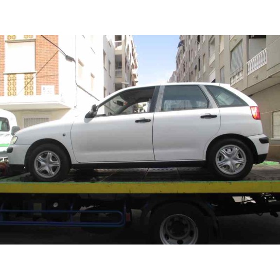 seat ibiza (6k1) del año 2000