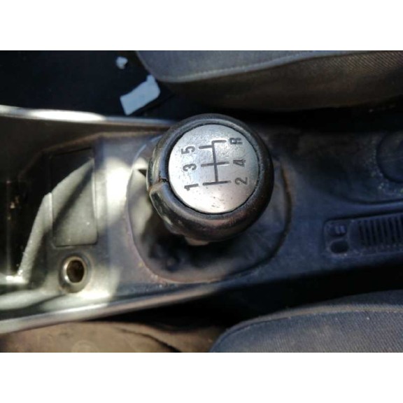 alfa romeo 147 (190) del año 2004