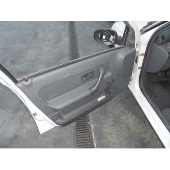 renault clio i phase iii del año 1994