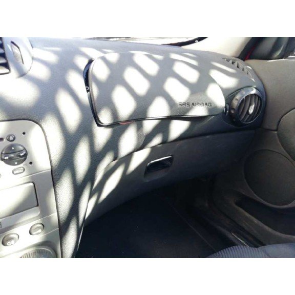 alfa romeo 147 (190) del año 2004