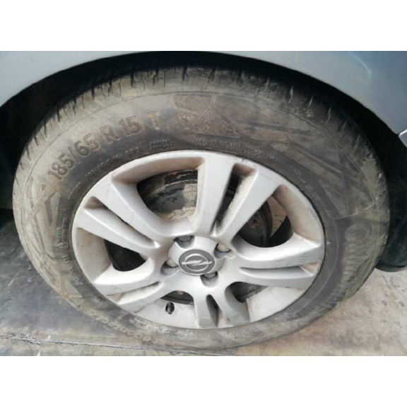 opel corsa d del año 2011