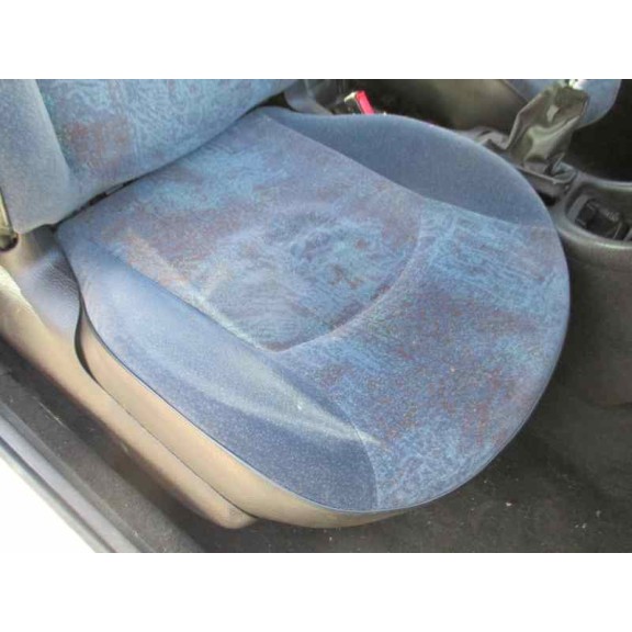 peugeot 206 berlina del año 1999