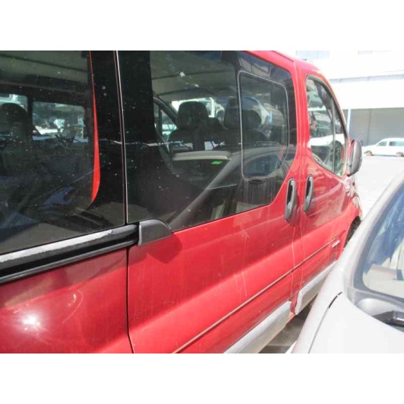 renault trafic combi (ab 4.01) del año 2005