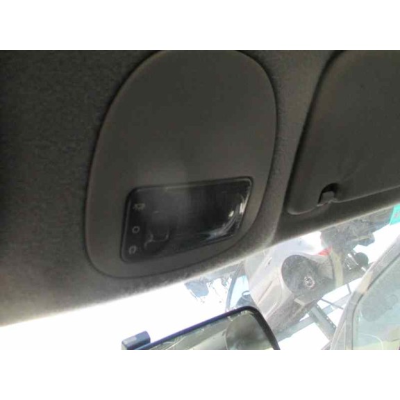 peugeot 206 berlina del año 1999