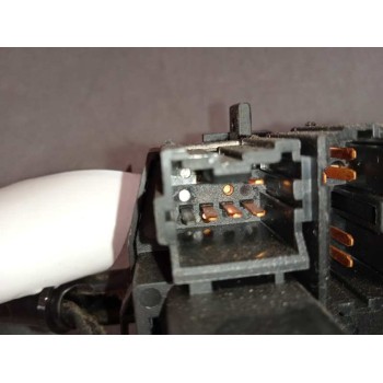 Recambio de mando intermitentes para mitsubishi carisma berlina 5 (da0)1995) 1600 gl referencia OEM IAM   